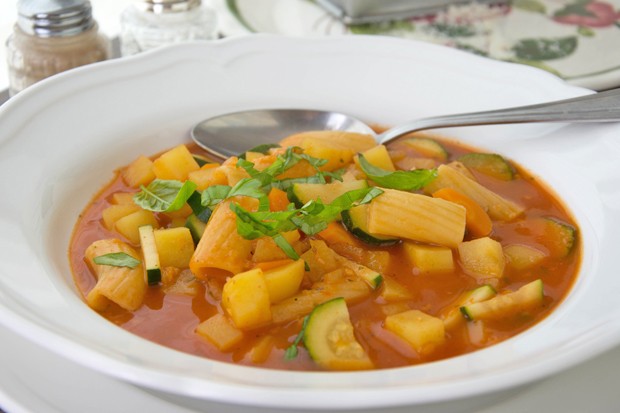 Klassische Minestrone