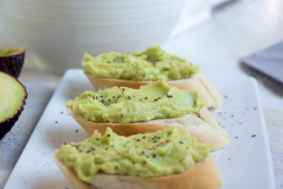 Schnelle Avocado-Baguettes