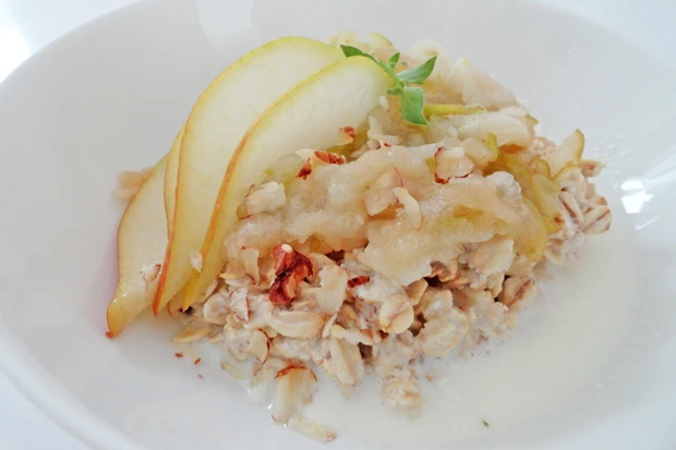 Bircher-Müsli mit Birne
