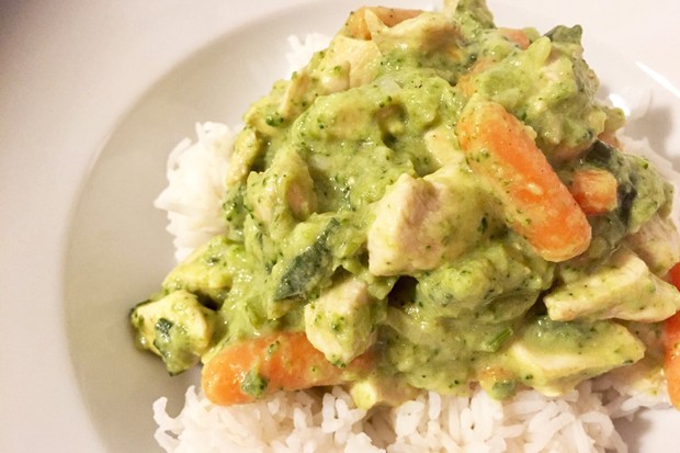 Curryhuhn auf Basmatireis