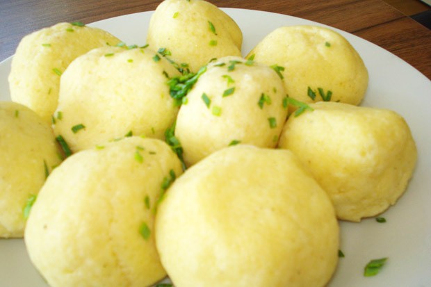 Grießknödel