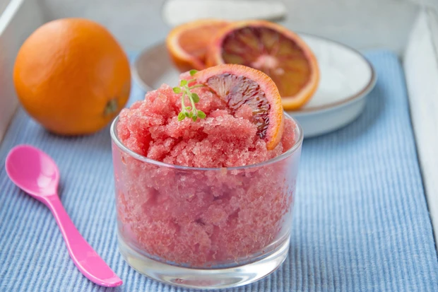 Blutorangen-Granita