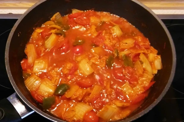 Gem&uuml;se in Tomatensauce