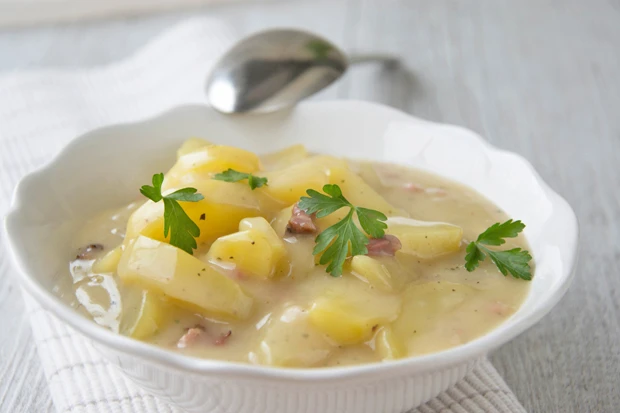 Eingebrannte Speckkartoffeln