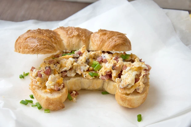 Pikante Fr&uuml;hst&uuml;cks Croissant