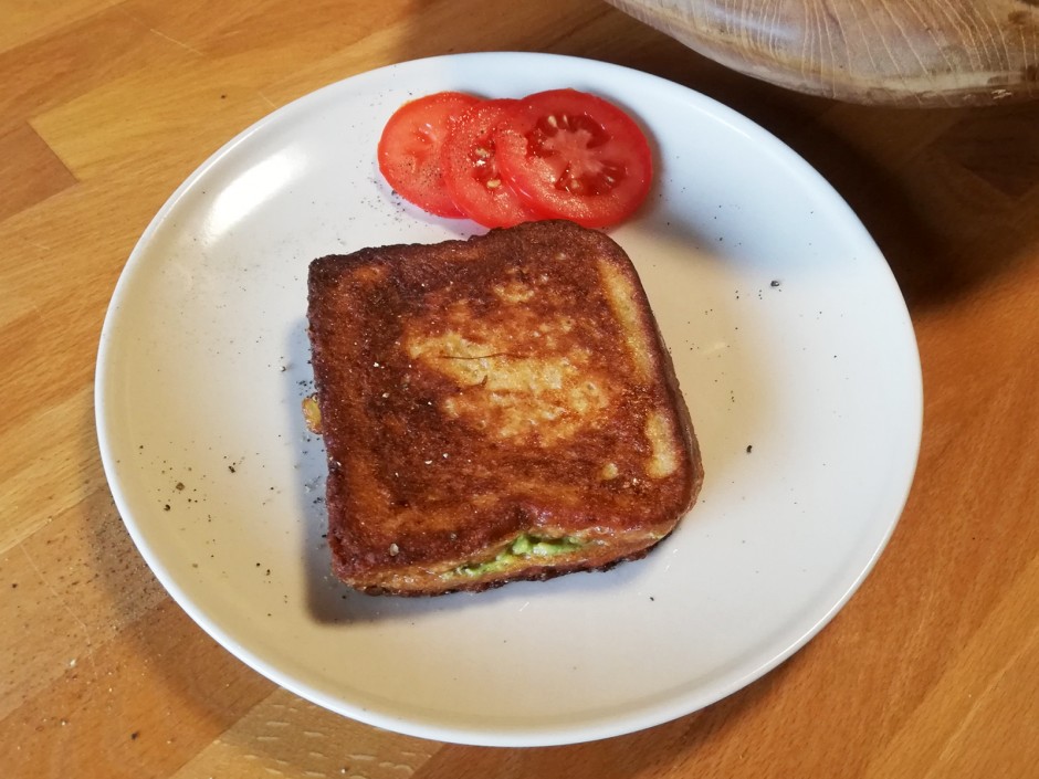 French Toast mit Avocadofüllung