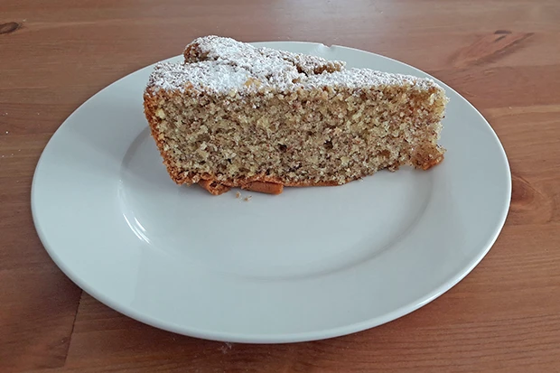 Haselnusskuchen