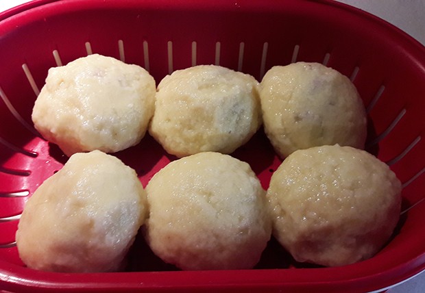 Pikante Wurstknödel