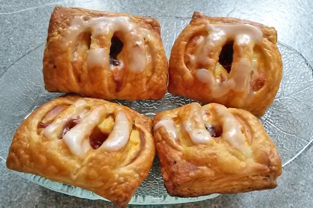 Topfen-Blätterteigteilchen