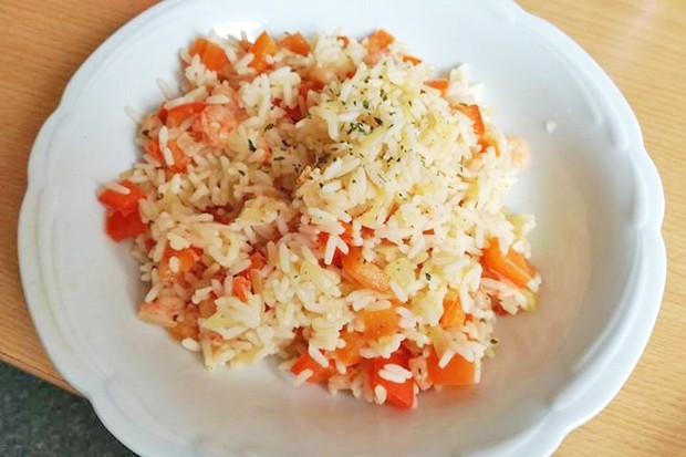 Reis-Shrimps Pfanne mit Paprika