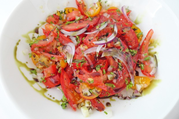 Steirischer Tomatensalat