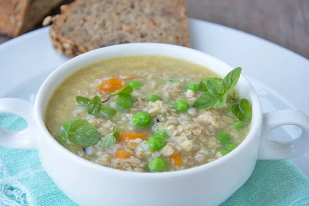 Hafersuppe mit Gem&uuml;se