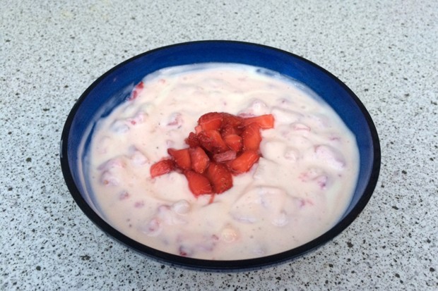 Cremiges Erdbeerdessert