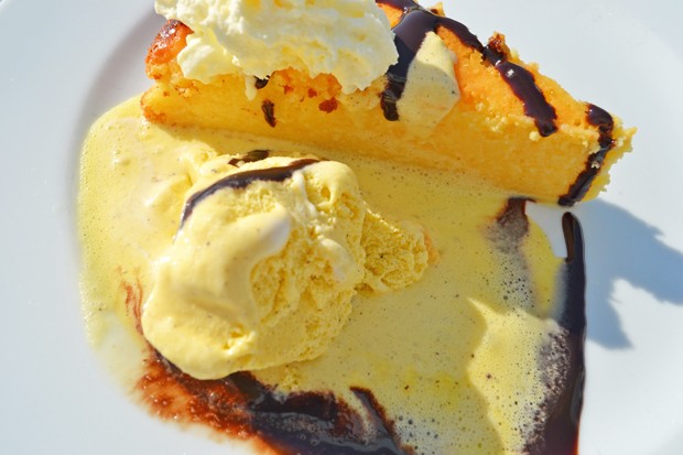 Topfentorte mit Mövenpick Bourbon Vanille