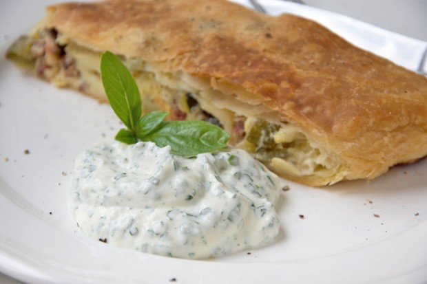 Schneller Kräuterdip