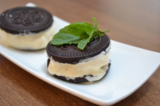 Oreo Eis Sandwich