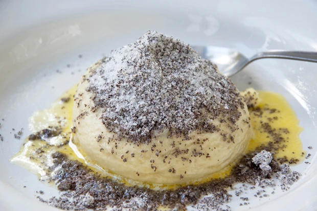 Powidlkn&ouml;del mit Mohn