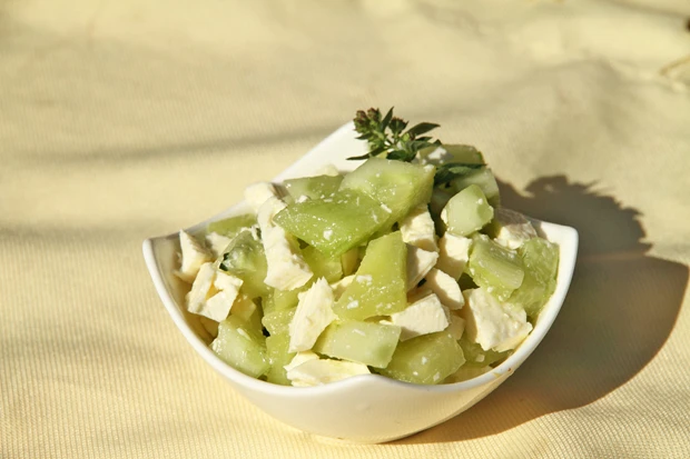 Feta mit Honigmelone und Gurke