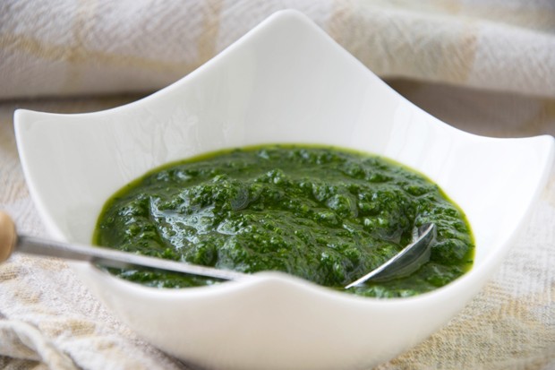 Zitronenmelissen Pesto - Rezept