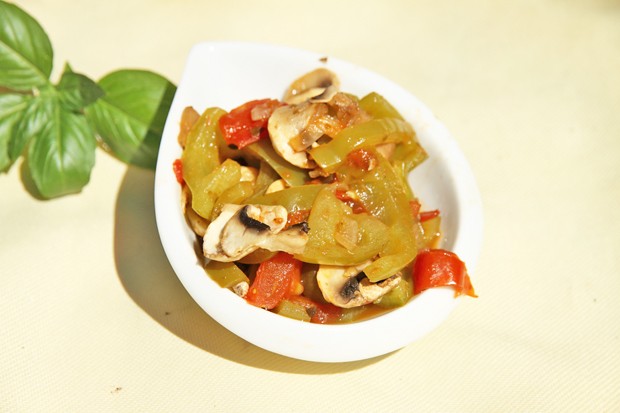 Italienisches Champignon - Paprika - Gemüse