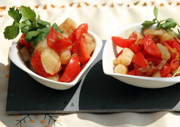 Schwarzwurzel - Salat mit Cocktailtomaten