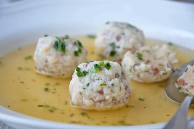 Wurstkn&ouml;del