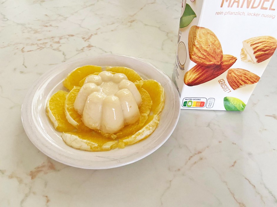 Mandelpudding mit Orange