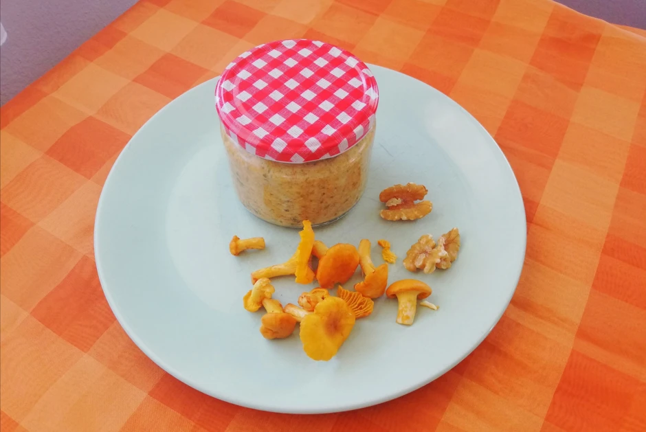 Eierschwammerl - Pesto