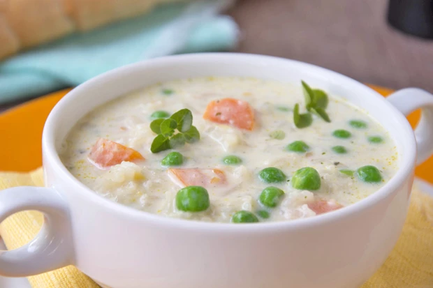 Cremige Reissuppe mit Gem&uuml;se