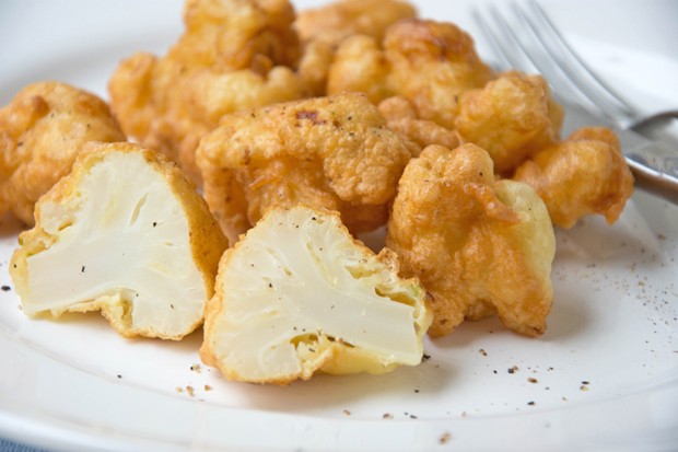 Karfiolröschen im Bier-Backteig