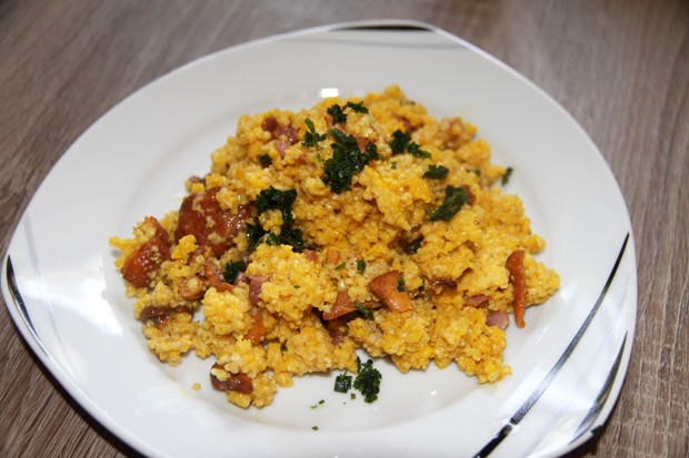 Goldhirse-Gröstl mit Eierschwammerl und Speck