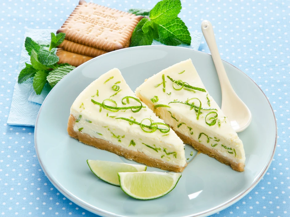 Topfentorte ohne Backen mit Limette
