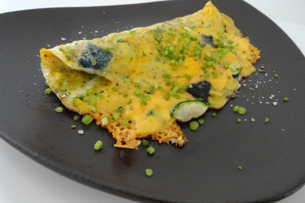Buntes Omelette mit Schinken & Käse