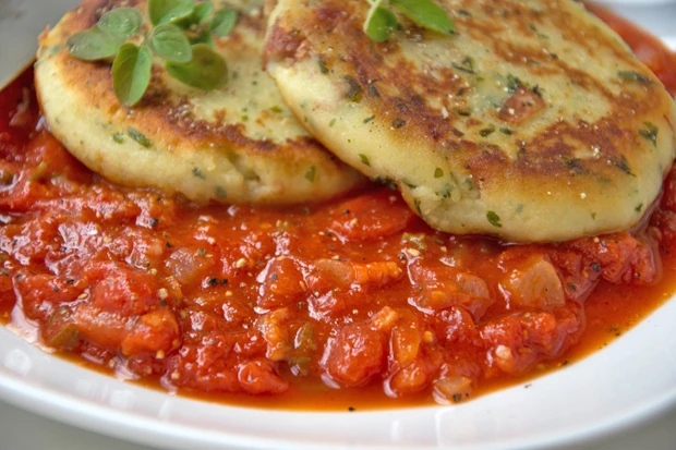 Einfache Kr&auml;uter-Tomatensauce