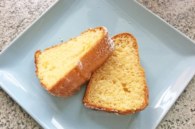 &Ouml;lgugelhupf mit Orangensaft