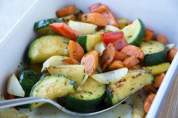 Grillgem&uuml;se-Salat