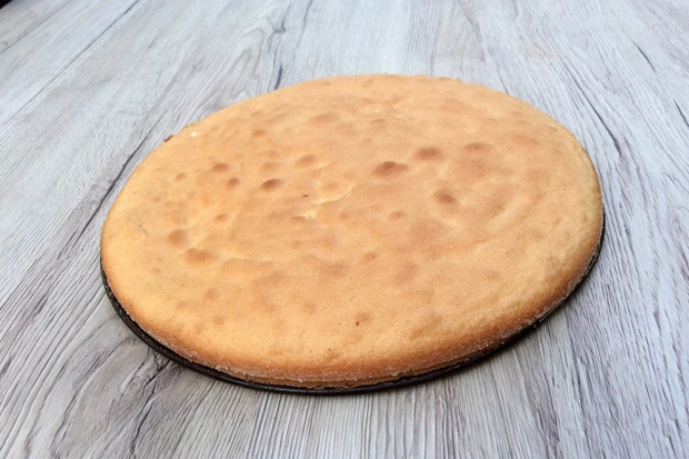 Tortenboden aus Rührteig