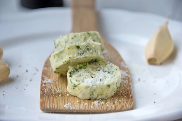 K&auml;se-Knoblauch-Butter
