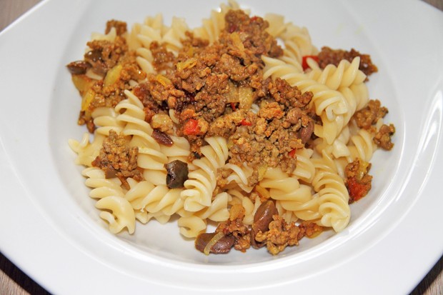 Pasta mit Rinderfaschiertem und Baharat - Rezept