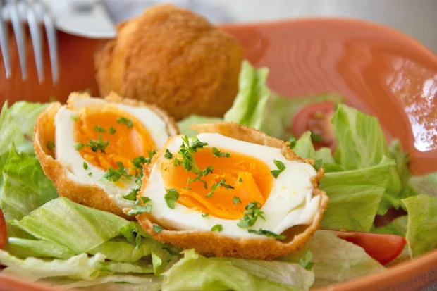 Gebackenes Ei mit Parmesan