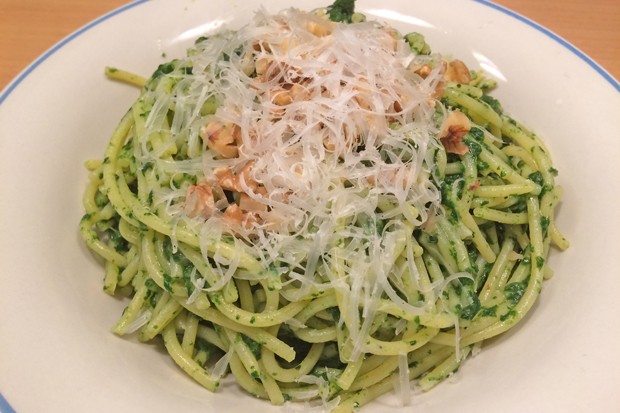 Spinatspaghetti