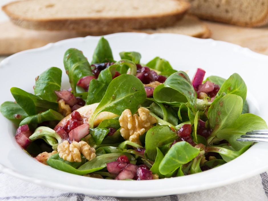 Vogerlsalat mit gebratener Birne
