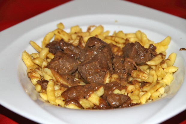 Wildgulasch in Wurzelsauce