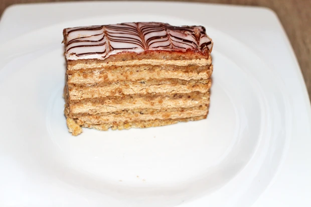 Schokoladige Esterhazy-Schnitte