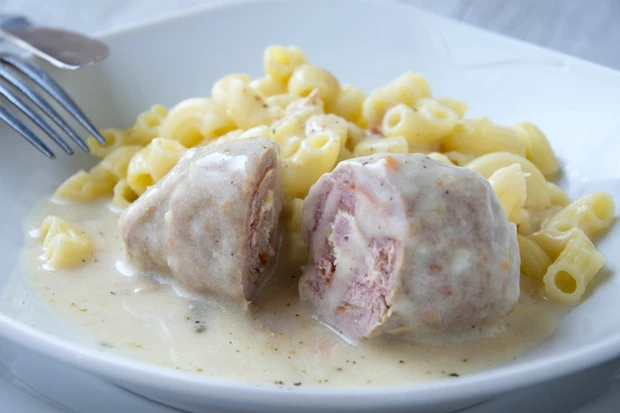 Schweinsrouladen nach Bauernart
