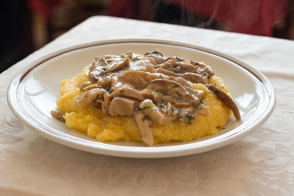Steinpilzpolenta