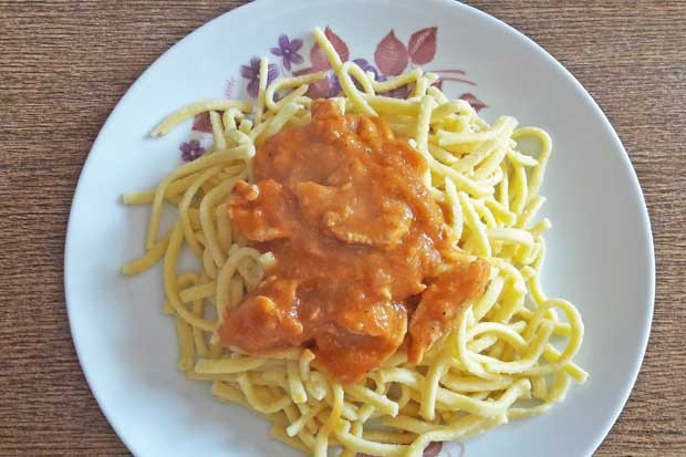 Letschogeschnetzeltes mit Spätzle