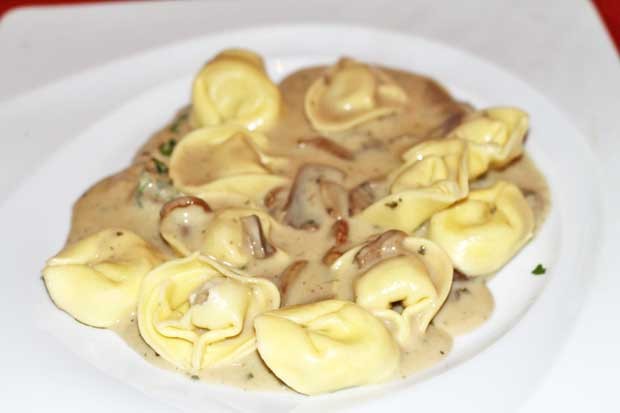 Tortellini in Champignon-Sauce