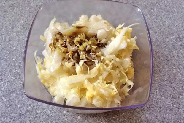Chinakohlsalat mit Kürbiskernöl