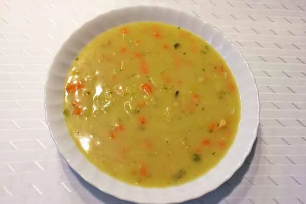 Gebundene Gem&uuml;sesuppe
